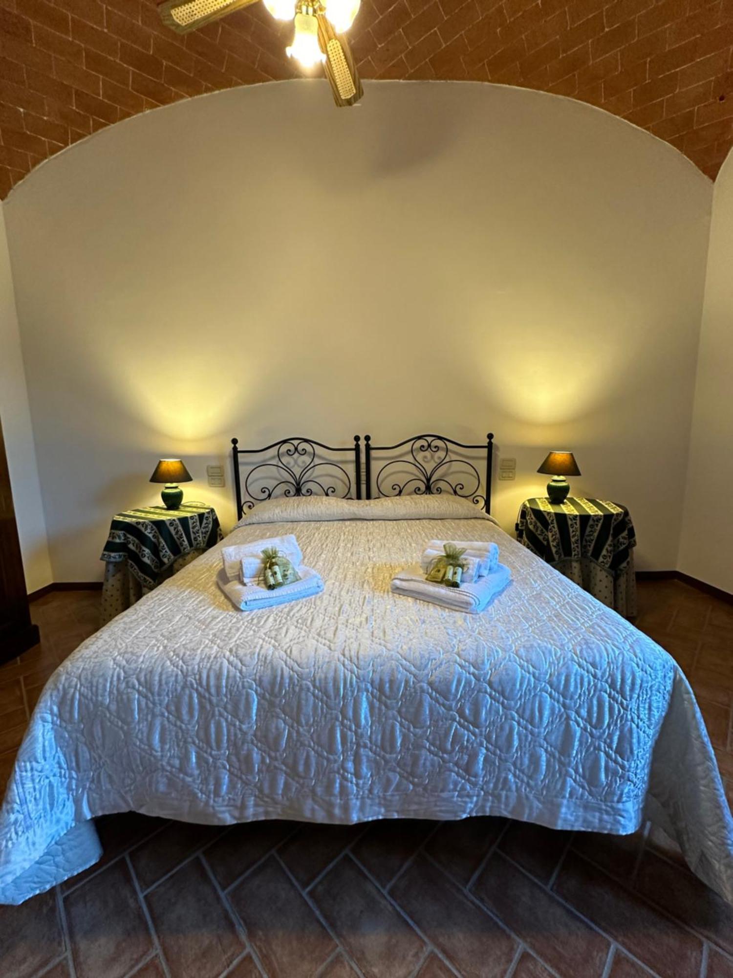 Villa Dunya Montepulciano Stazione エクステリア 写真